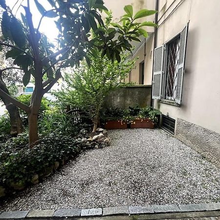 Stazione Canzo Eksteriør bilde